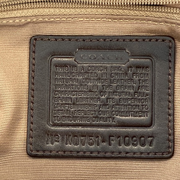 VINTAGE AUTHENTIC COACH HOBO BAG - Picture 6 of 6